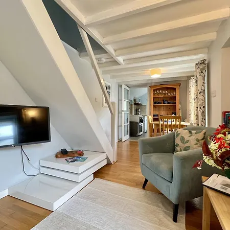 Holiday home Tresowes